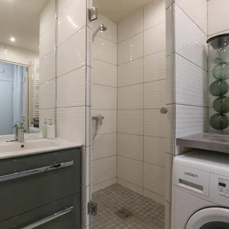 Renovated Studio With A Beautiful Terrace * Paris