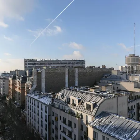 Apartment Renovated Studio With A Beautiful Terrace Paris